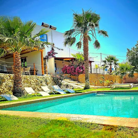 Casa de Campo La Nava *